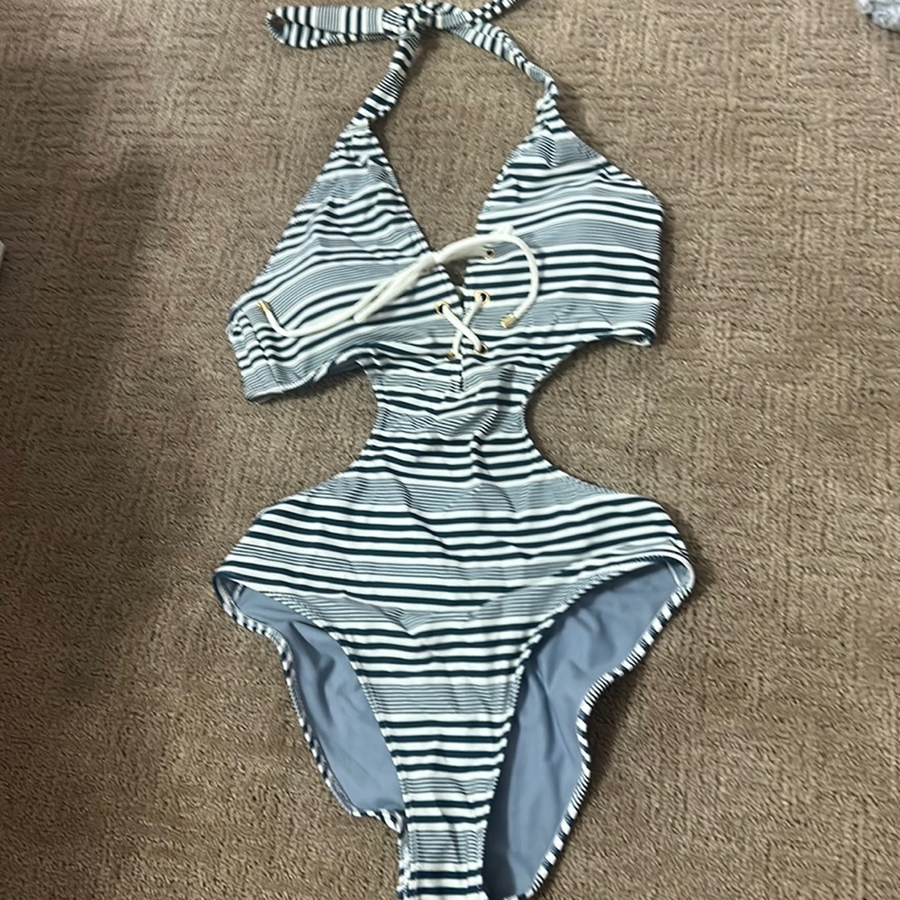 Abercrombie & Fitch One Piece Swim Suit Size Small